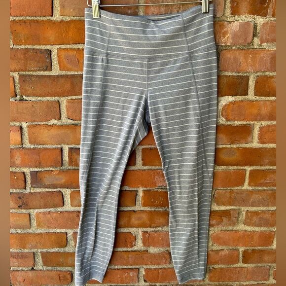 Athleta Heather Gray Stripe High Rise Churatanga Leggings - Picture 4 of 9